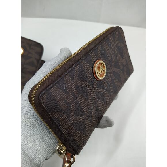 Michael Kors Hamilton Brown Leather MK Printed Tote With Matching Wallet - Picture 16 of 16